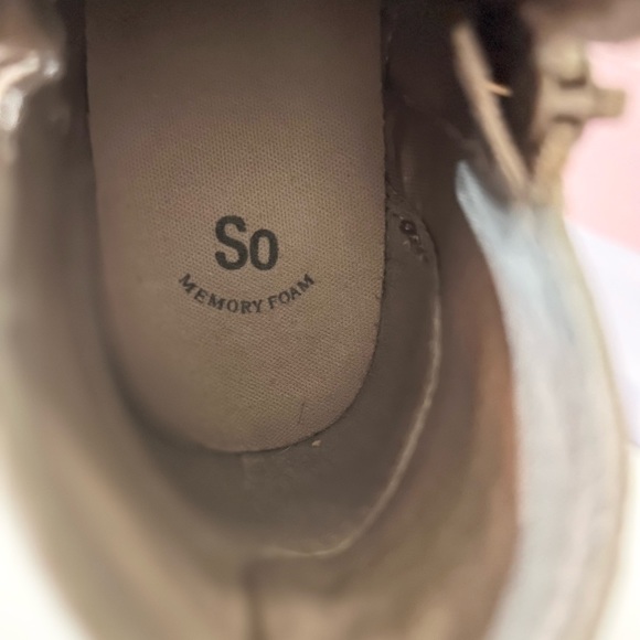 So, tan, suede, little girl boots size 2 - Picture 5 of 6